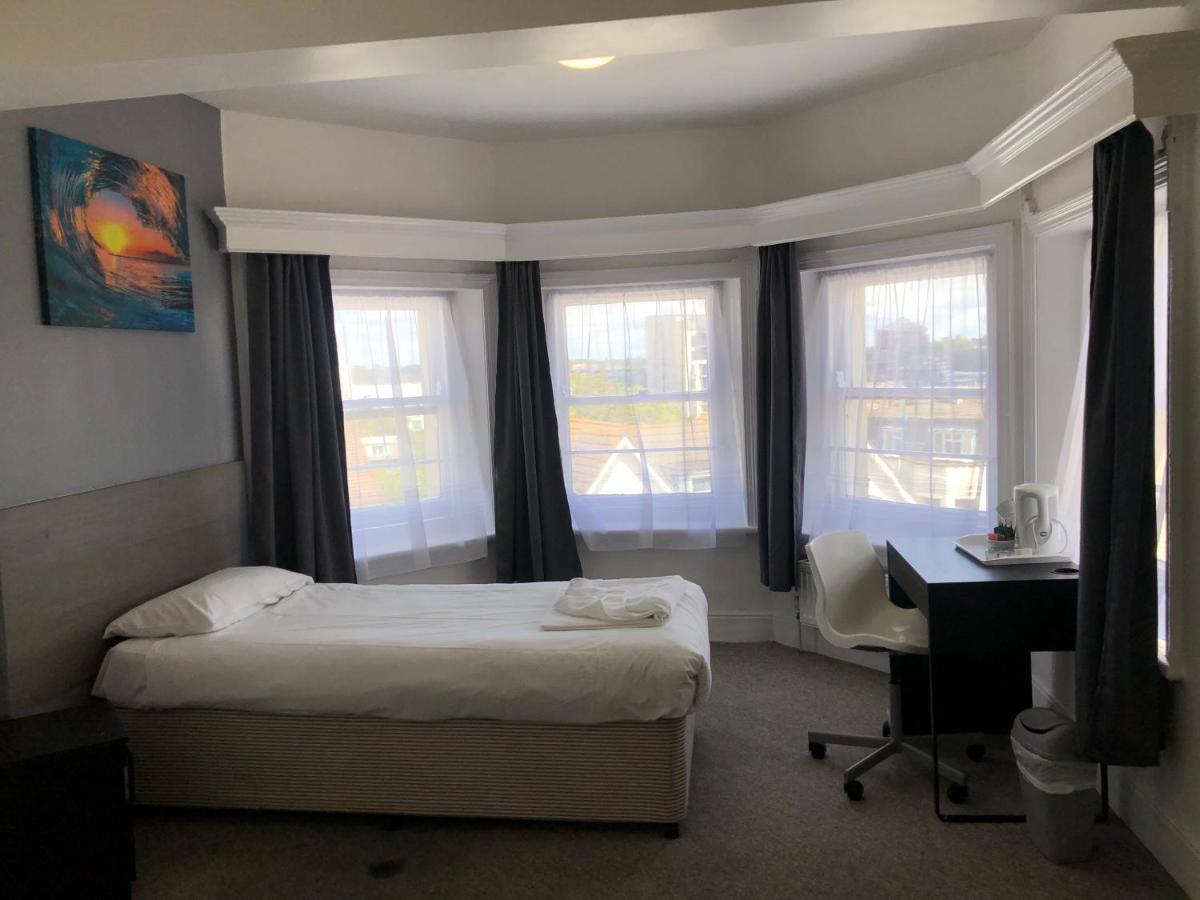 Capital One Hotel Bournemouth Dış mekan fotoğraf